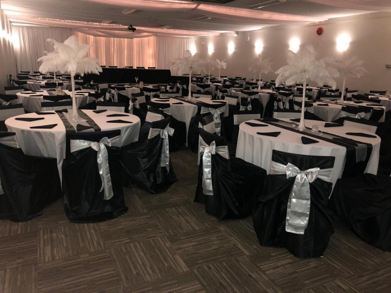 פרינס ג'ורג' Northwood Plaza Hotel מראה חיצוני תמונה